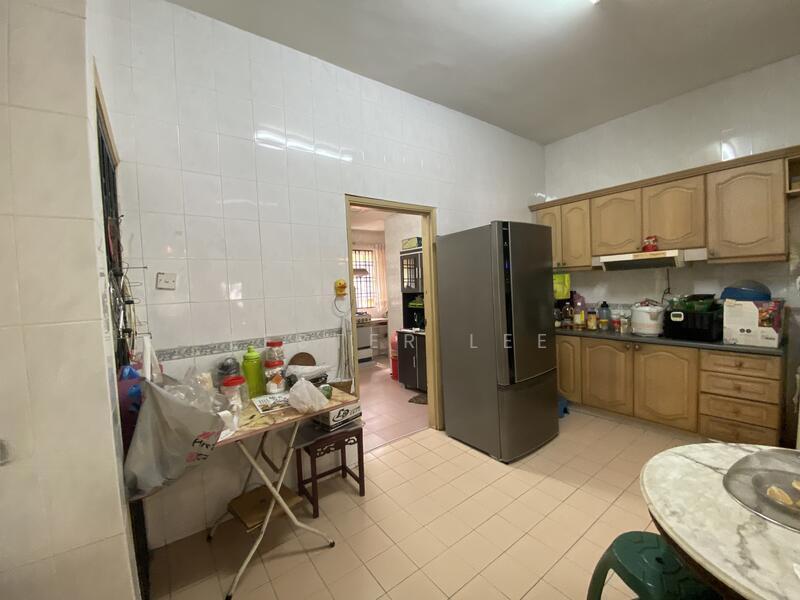 Double Storey Bukit Jelutong - 2