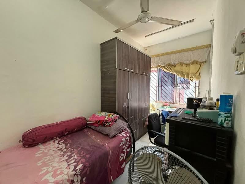 Taman Daya - 4