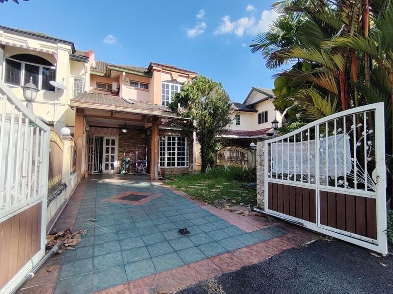 Bandar Tun Hussein Onn - 4