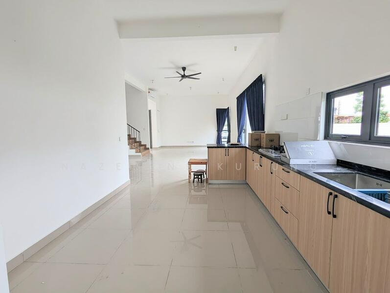 Sejati Lakeside 2 - 3