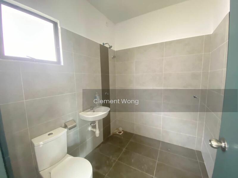 Semi-D Taman Scientex Rawang near Anggun City Kota Emerald - 5