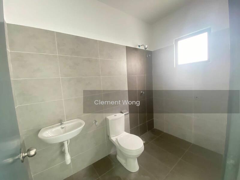 Semi-D Taman Scientex Rawang near Anggun City Kota Emerald - 4