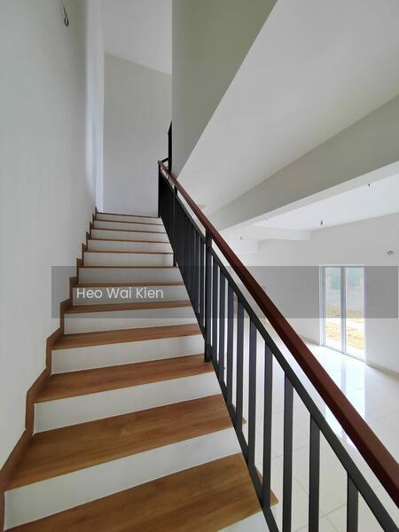 RESIDENSI SENI - 2