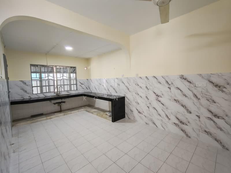 BK4 (Bandar Kinrara 4) - 3