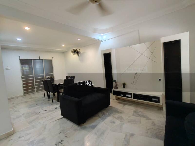 BK4 (Bandar Kinrara 4) - 1