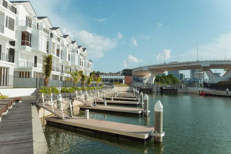 Emerald Bay @ Puteri Harbour - 1