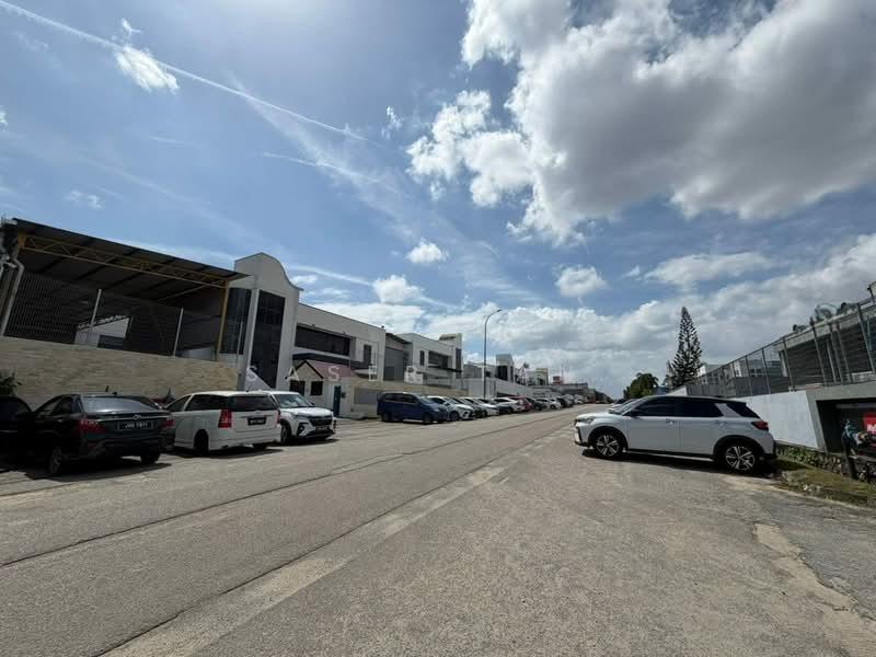 Taman Perindustrian Desa Cemerlang - 3