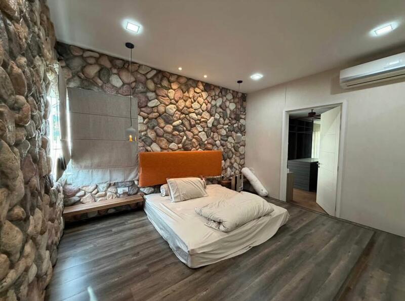 TAMAN LEMBAH PERMAI - 4