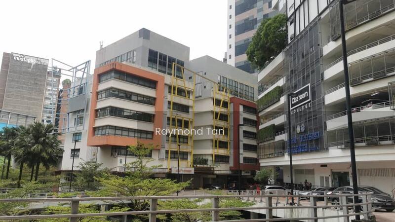 Neo Damansara - 4