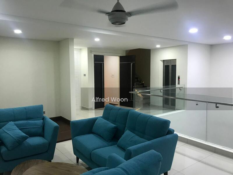 Laman Vila Low-Rise Villa - 5
