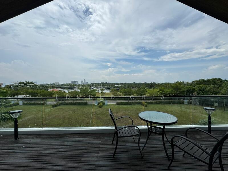 Senibong Cove - Isola Grandeur - 1