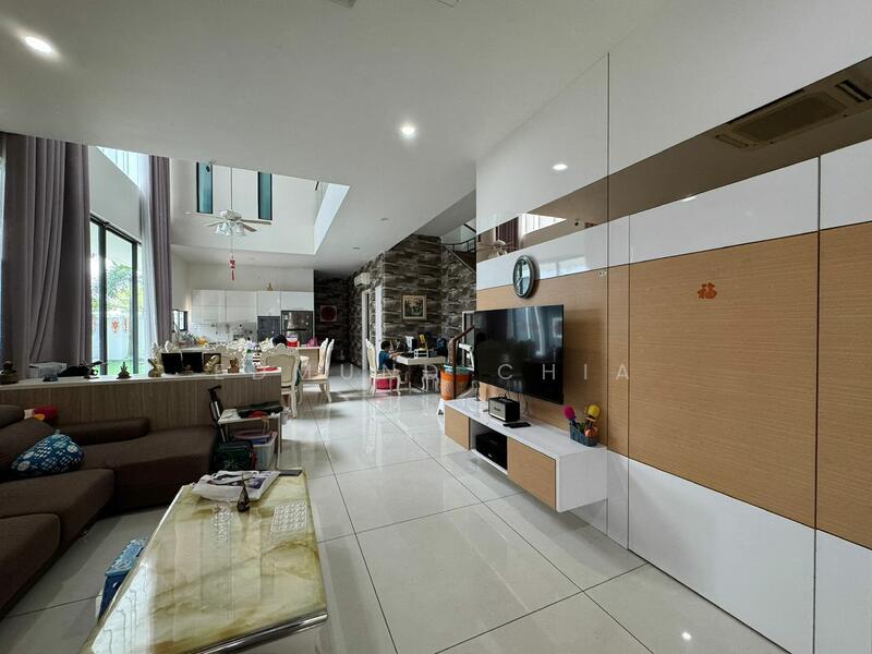 Senibong Cove - Isola Grandeur - 3