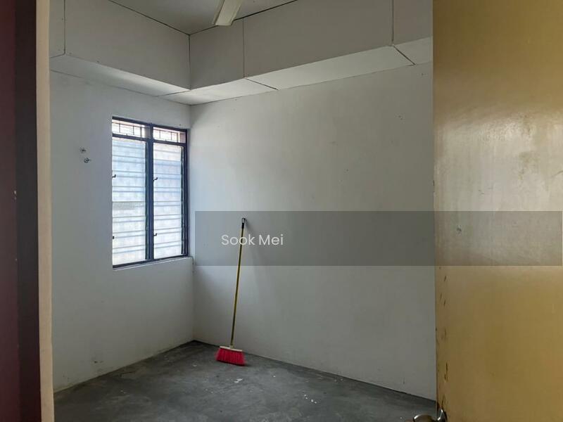 Taman Pengkalan Jaya - 4