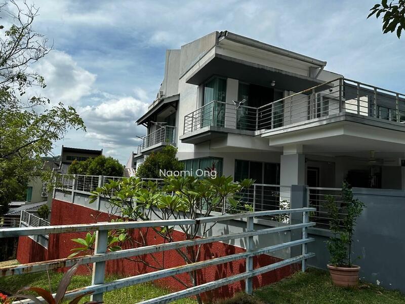 Terrace house at Sering Ukay - 1