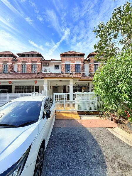 Bandar Nusaputra - 1