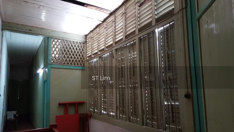 Double-storey Terrace 2700sf at Jalan Magazine in Georgetown Penang - 2