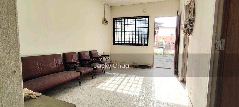 Taman Ungku Tun Aminah - 1