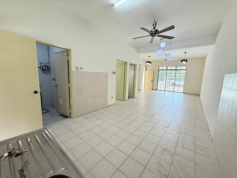 Desa Tebrau Desas Tebraus - 4