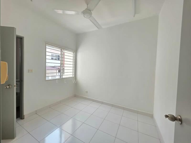 M Residence 1, Bandar Tasik Puteri, Rawang - 2