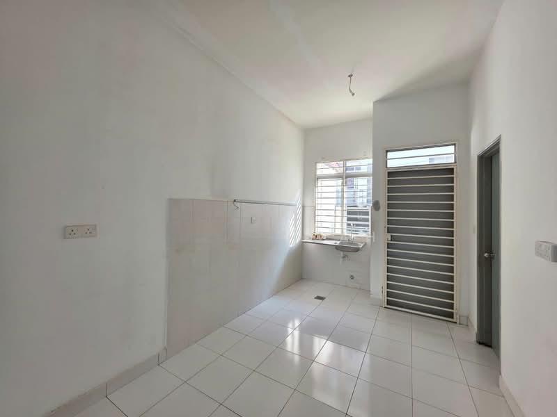 M Residence 1, Bandar Tasik Puteri, Rawang - 3