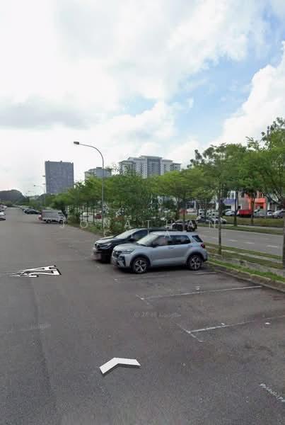 Taman Mount Austin - 5