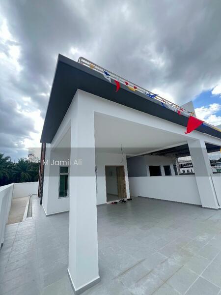 Terrace house at Batu Pahat - 2