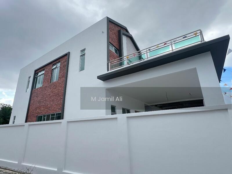 Terrace house at Batu Pahat - 3