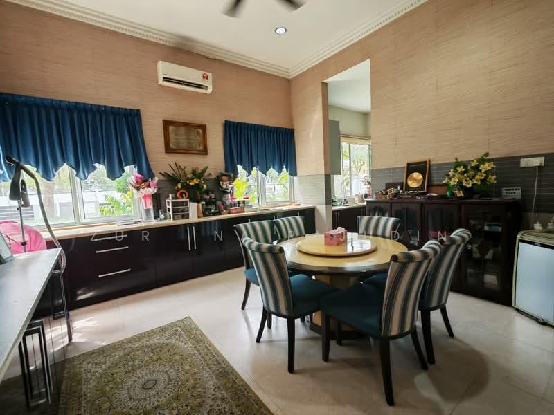 Laman Seri Seksyen 13 - 4