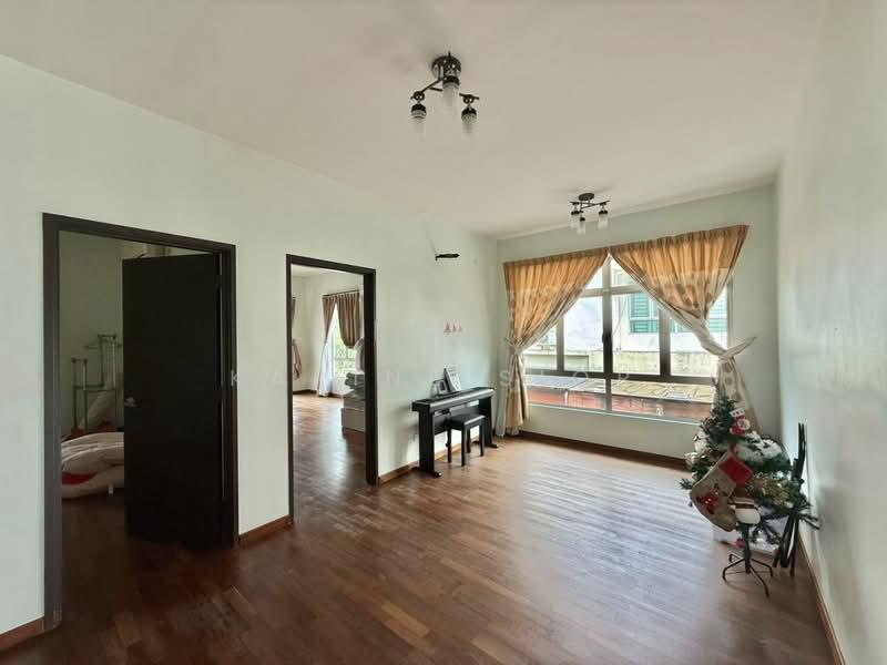 The Canal Garden South, Horizon Hills - 5