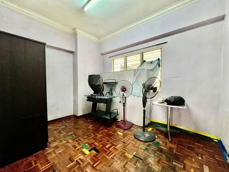 Prisma Perdana - 5