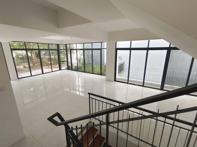 16 Quartz @ Melawati - 2