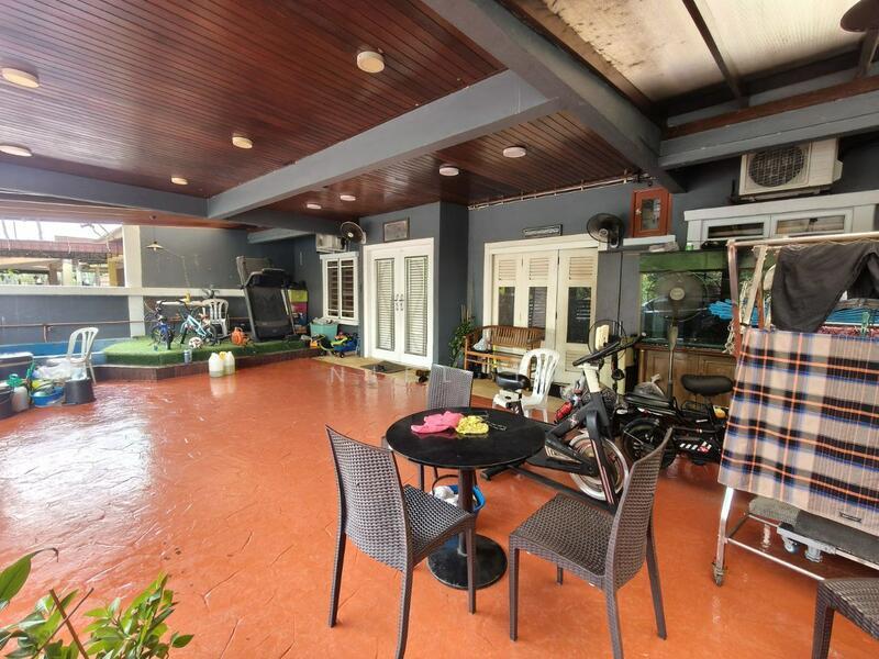 Two houses of Single storey at Jalan Inang Bandar Bukit Raja, Klang - 5