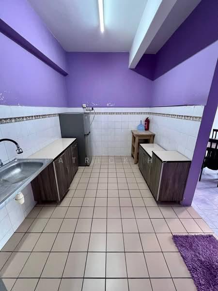 Putri Ria Apartment - 4