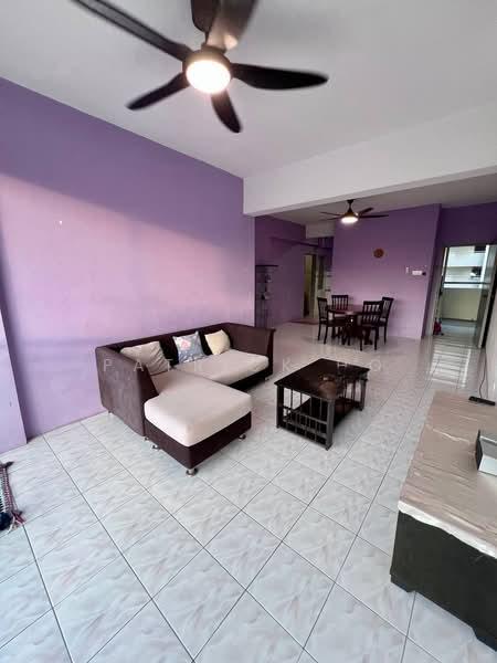 Putri Ria Apartment - 2