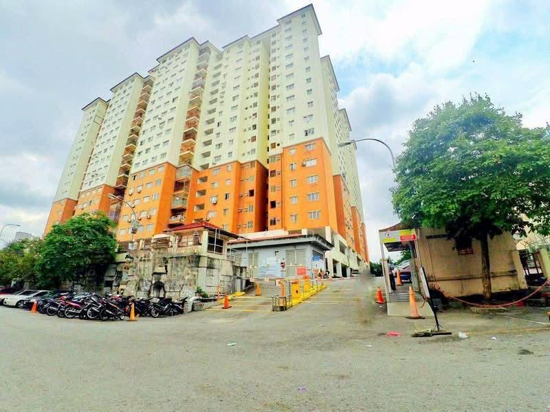 Selesa I Resort Apartment (Pangsapuri Damai Mewah B) - 2