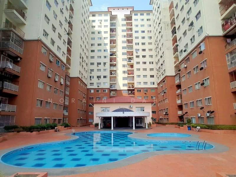 Selesa I Resort Apartment (Pangsapuri Damai Mewah B) - 1
