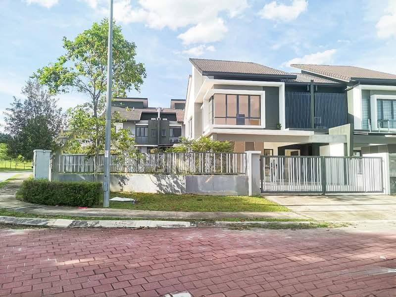 Hemingway Residences - 1