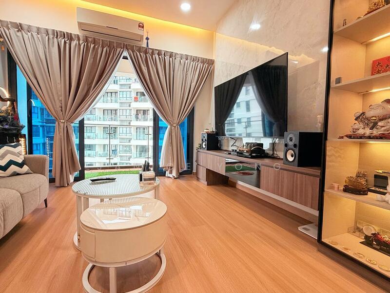 Bay Point @ Country Garden Danga Bay - 2