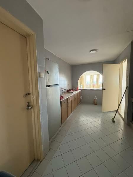 Country Tower Condominium - 2