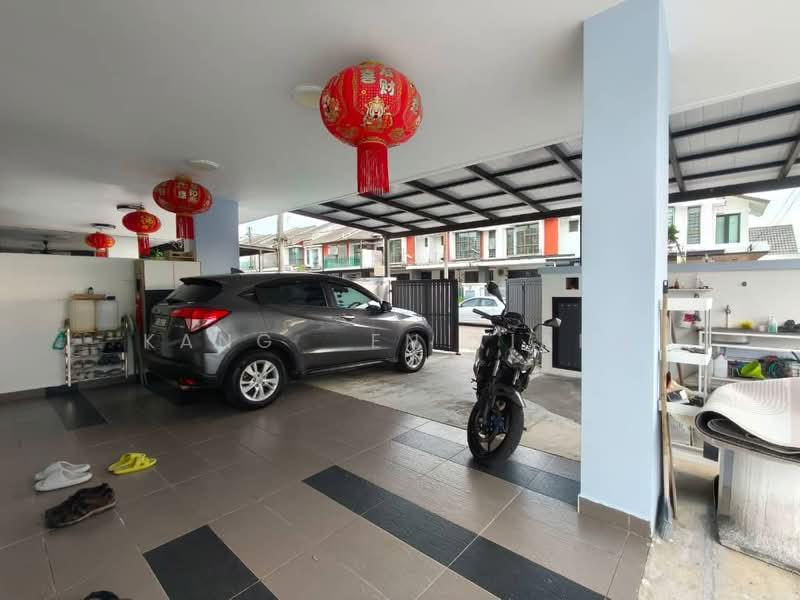 Bandar Tiram 3: Phase 2 - 1