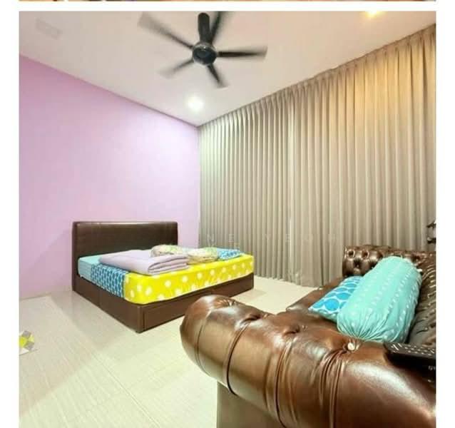 Setia Utama 2, Setia Alam - 2