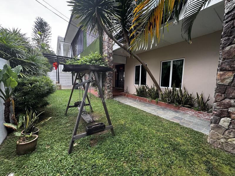 Ukay Heights Bungalow - 2