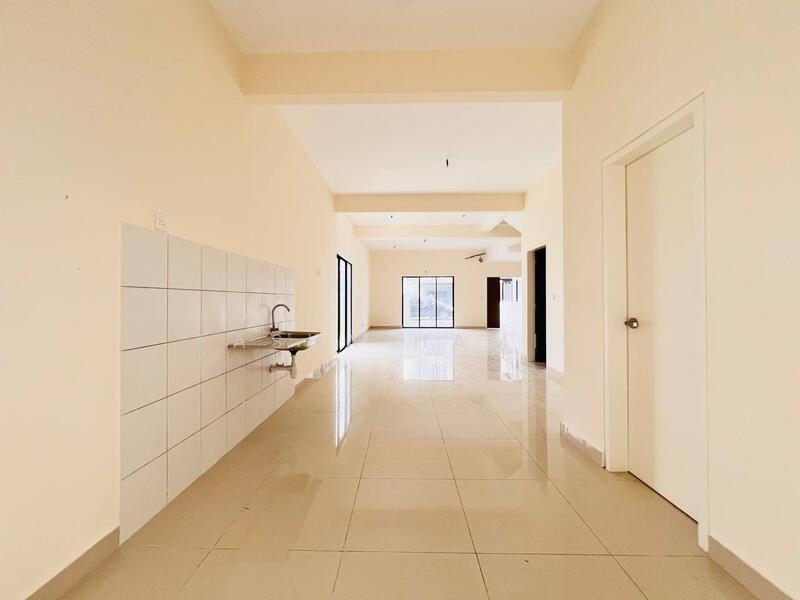 NASSIM HEIGHTS - 4