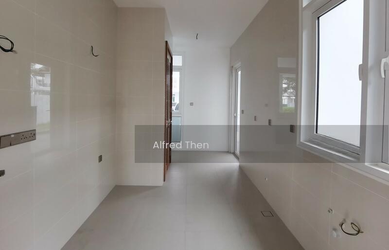 Emerald Bay @ Puteri Harbour - 2