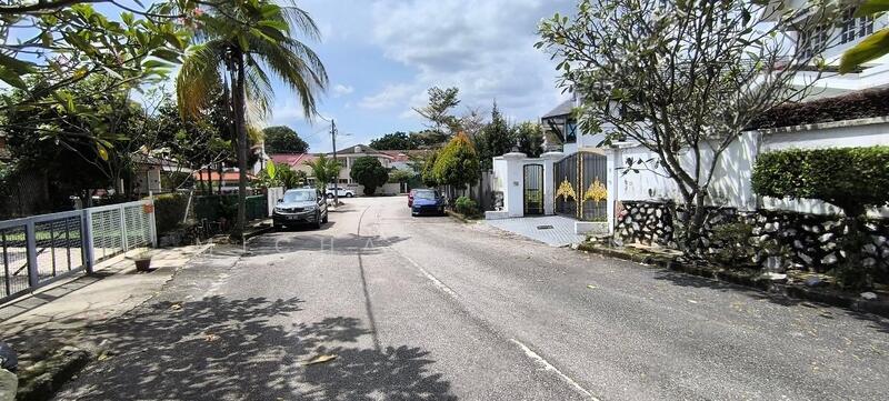 Taman Tun Dr Ismail - 2