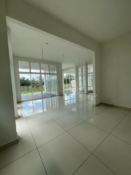 IOI Palm Villa @Kulai - 3