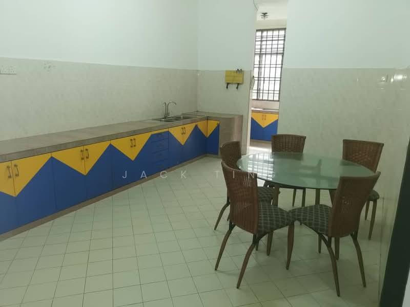 Taman Pulai Utama - 5