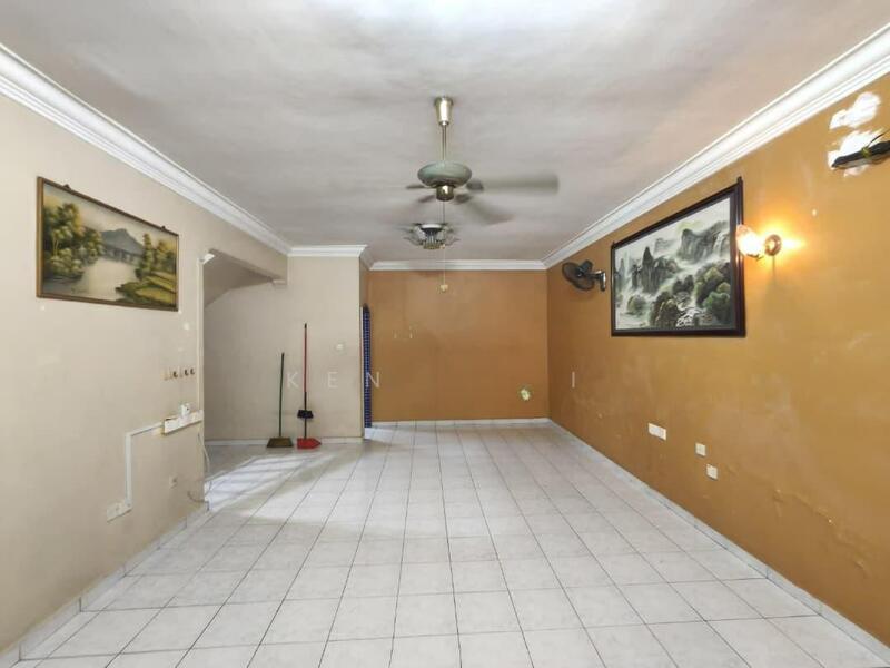 Taman Desa Cemerlang - 1