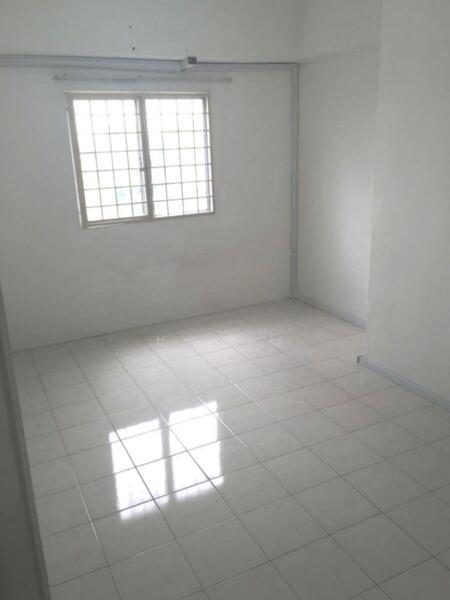 Avelon Tower @ Plaza Medan Putra - 5