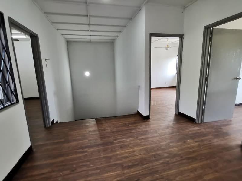 2-storey Terrace House at SS14 - 2